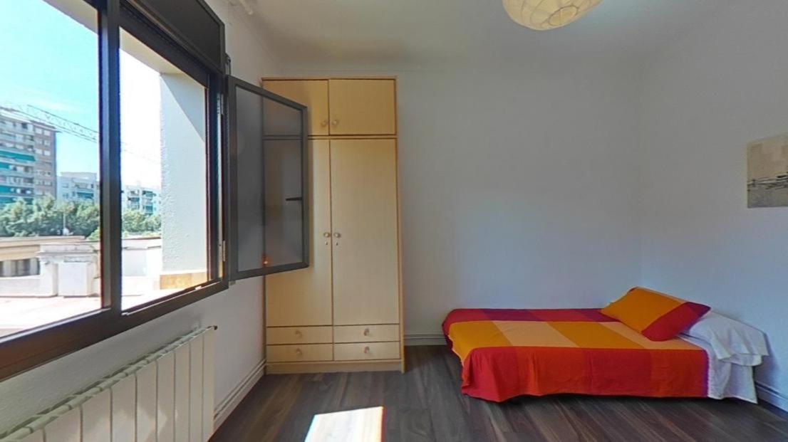 Near Clot & Sagrada Familia Apartment Barcelona Exterior photo